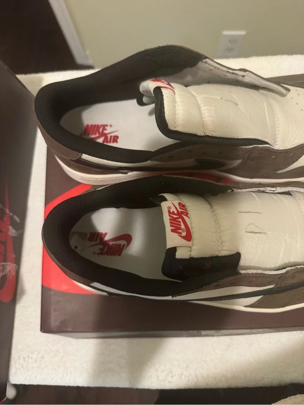NIB Authentic Nike Air Travis Scott Jordan 1 Low - OG